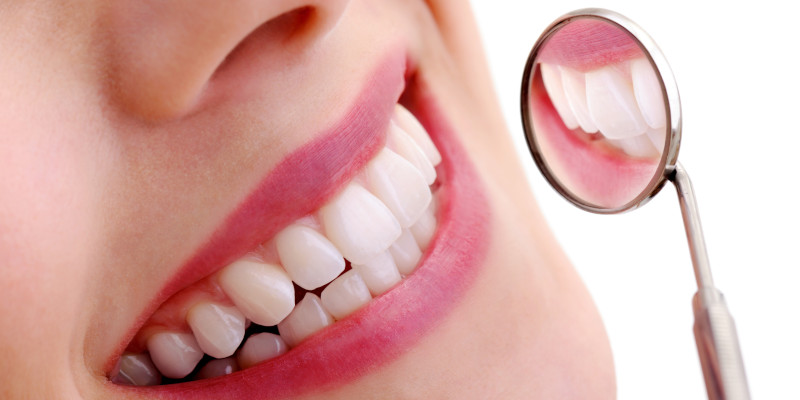 How Can a Cosmetic Dentist Help?